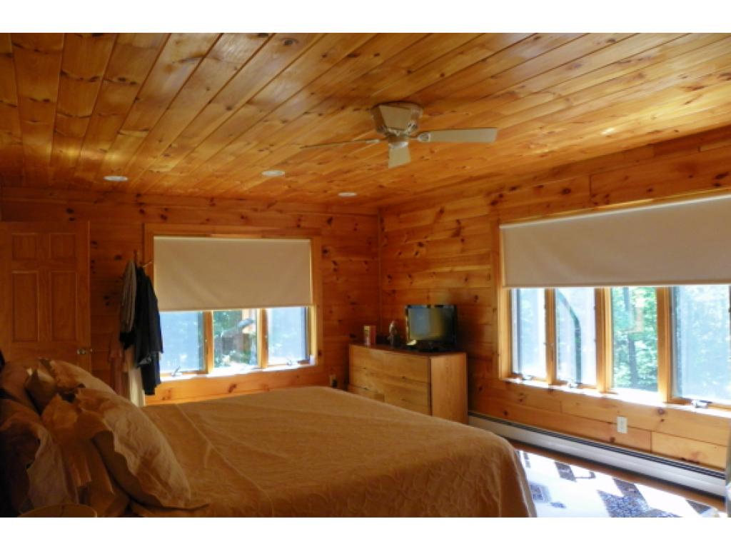 1059 Marsh Family Road Hartford, VT 05059 - Photo 14 of 19 Gallery Image 14