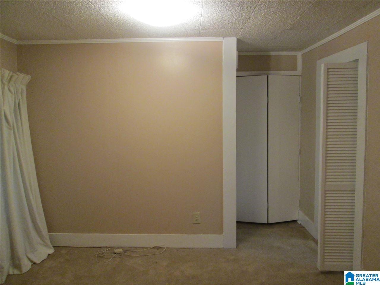 701 Rutledge Drive Fairfield, AL 35064 - Photo 11 of 24