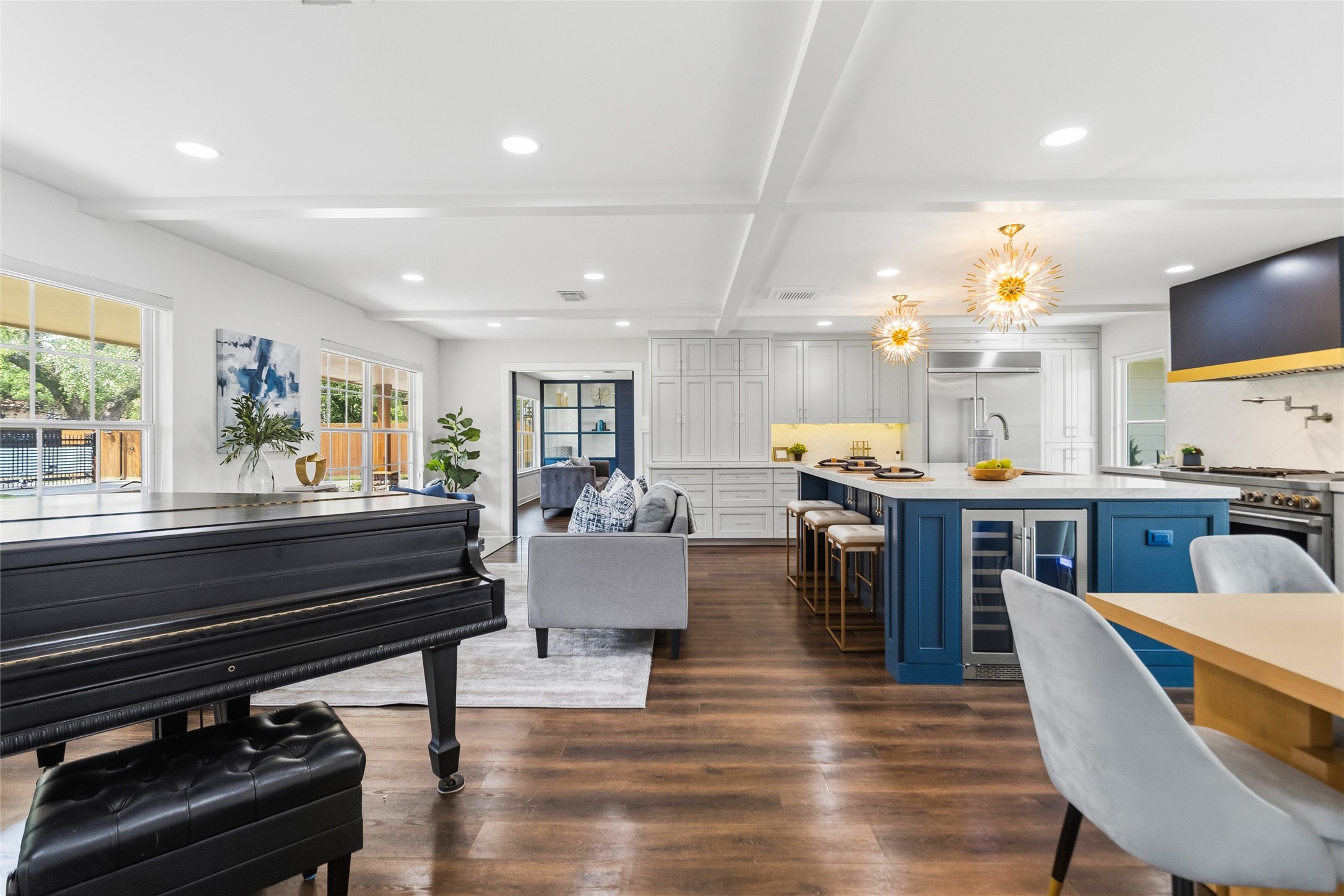 1914 Peppermill Road Houston, TX 77080 - Photo 15 of 43 From this angle, you feel the full scale of your home, where living, dining, and kitchen blend seamlessly into one expansive, livable space.