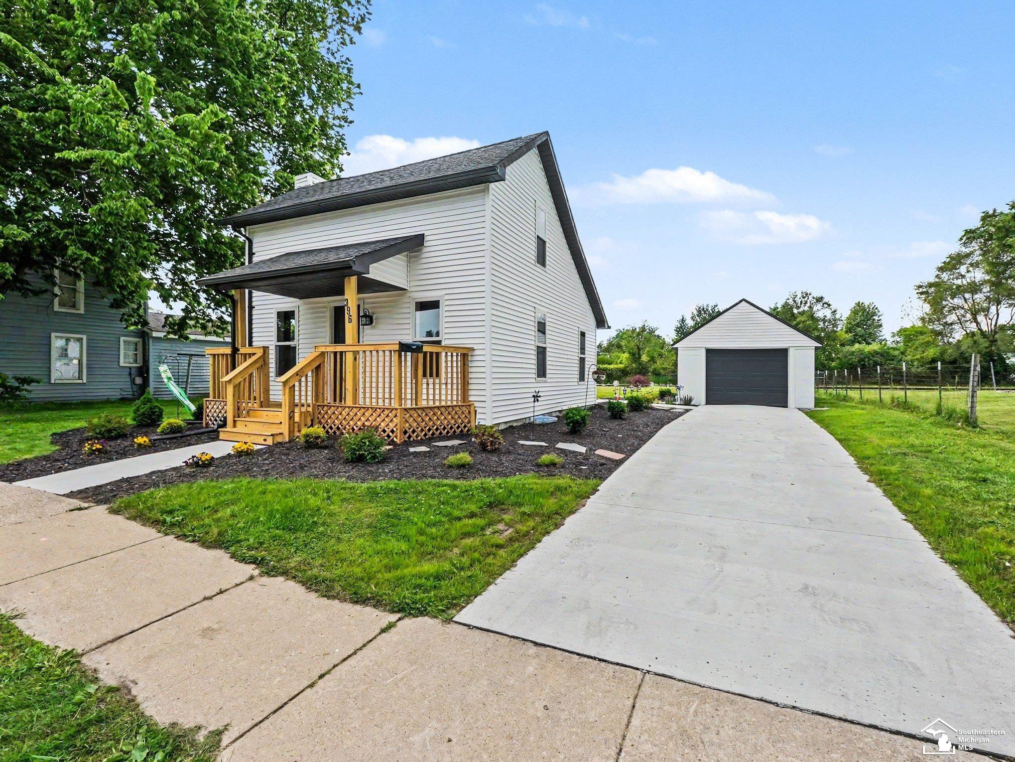 396 Wabash Road Milan, MI 48160 - Photo 2 of 27 50209849-698fdfb7-4986-43e0-ae9f-96e7dfb11ca3.JPG