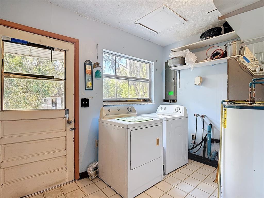 22380 Powell Road Brooksville, FL 34602 - Photo 21 of 46 Gallery Image 21