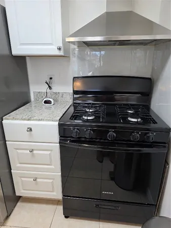 $1,300 | 1016 East Tri Oaks Lane, Unit 86, Houston, TX 77043