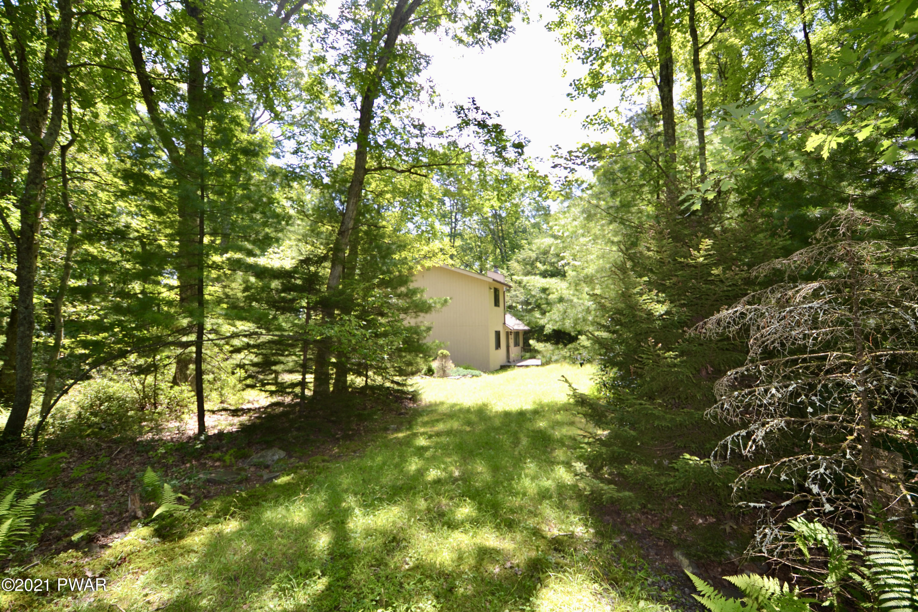 120 Hay Road Milford, PA 18337 - Photo 2 of 20 DSC_0516