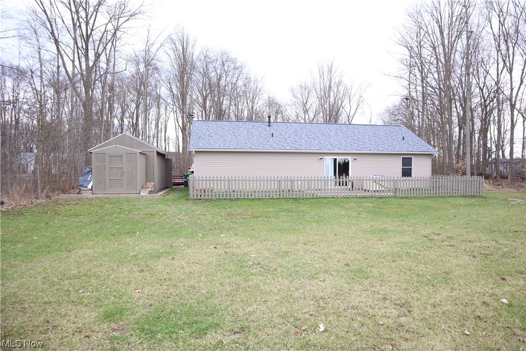 895 Long Shadow Lane Rome, OH 44085 - Photo 3 of 25