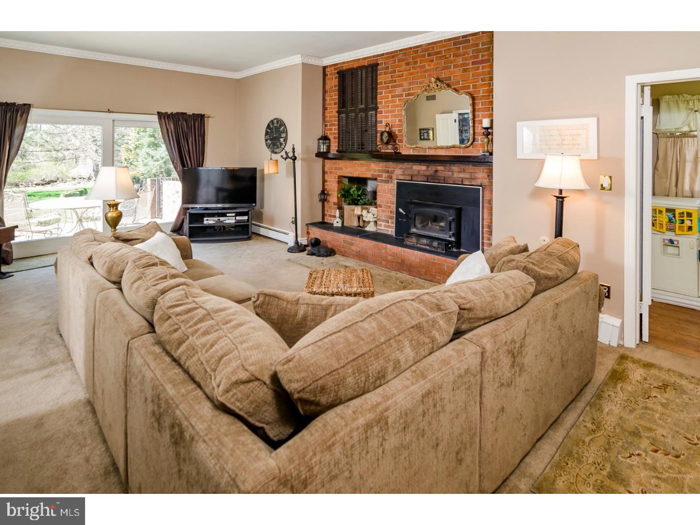 3481 Lawrenceville Road Princeton, NJ 08540 - Photo 10 of 24 Family Room