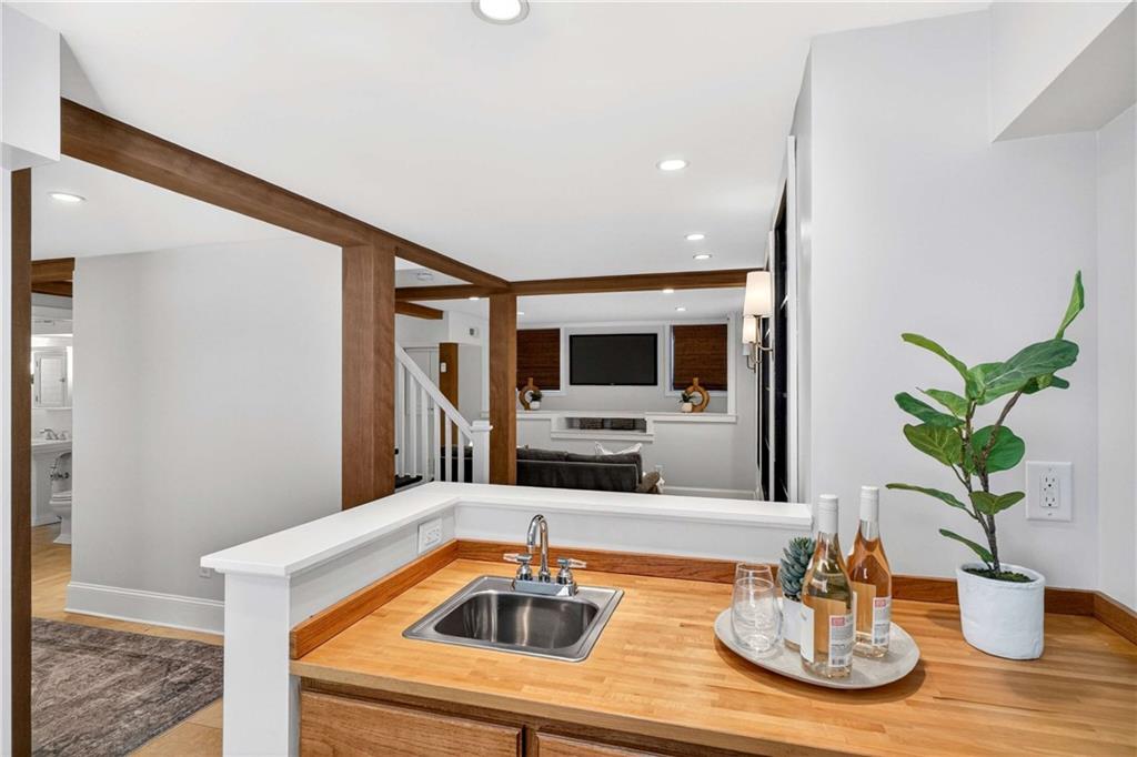 2168 Ridgedale Road Northeast Atlanta, GA 30317 - Photo 33 of 52