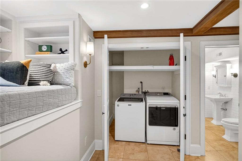 2168 Ridgedale Road Northeast Atlanta, GA 30317 - Photo 38 of 52