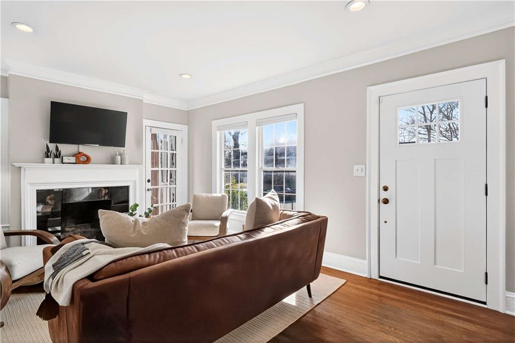 2168 Ridgedale Road Northeast Atlanta, GA 30317 - Photo 5 of 52