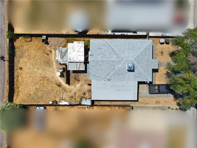 $220,000 | 415 East Florinda Street, Hanford, CA 93230