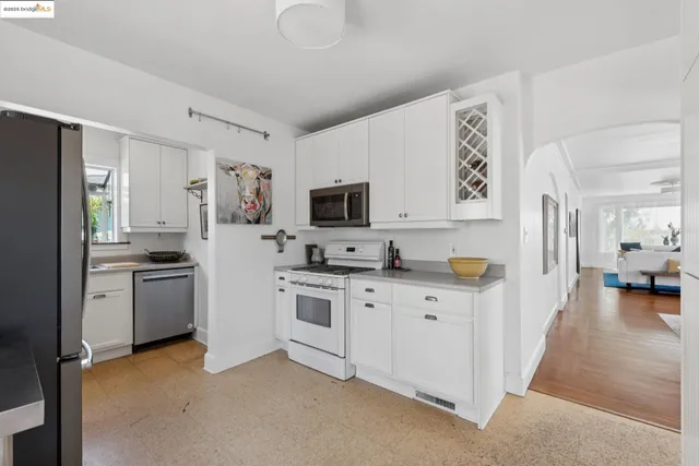 $649,000 | 2721 Best Avenue, Oakland, CA 94619