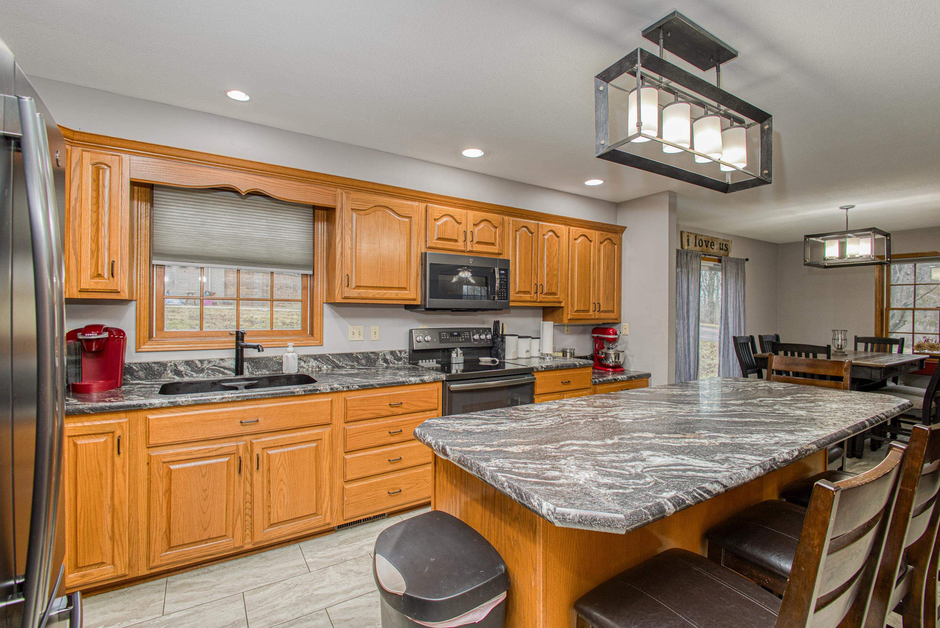 80 Zephyr Street Benton, WI 53803 - Photo 11 of 39