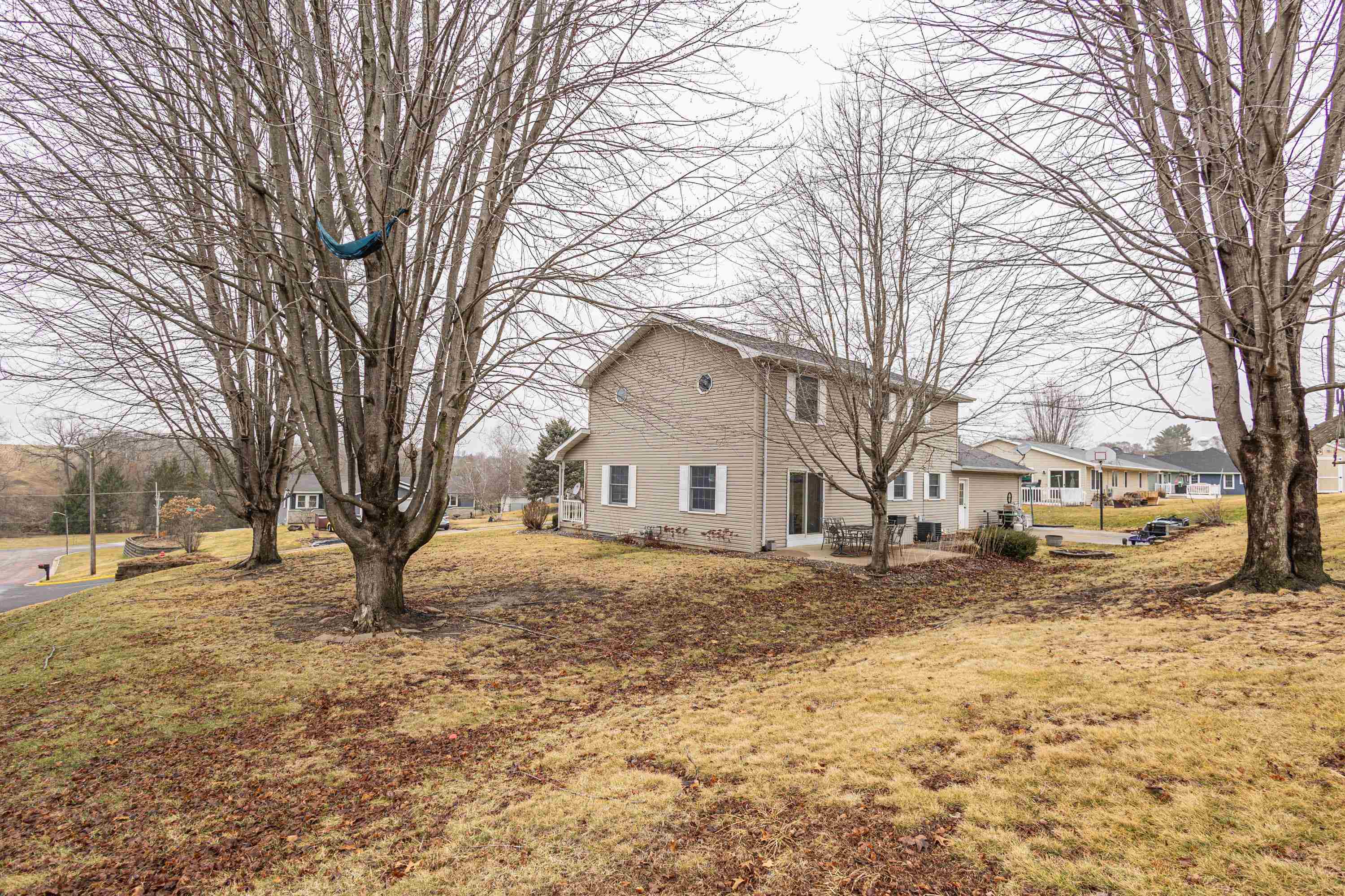 80 Zephyr Street Benton, WI 53803 - Photo 35 of 39