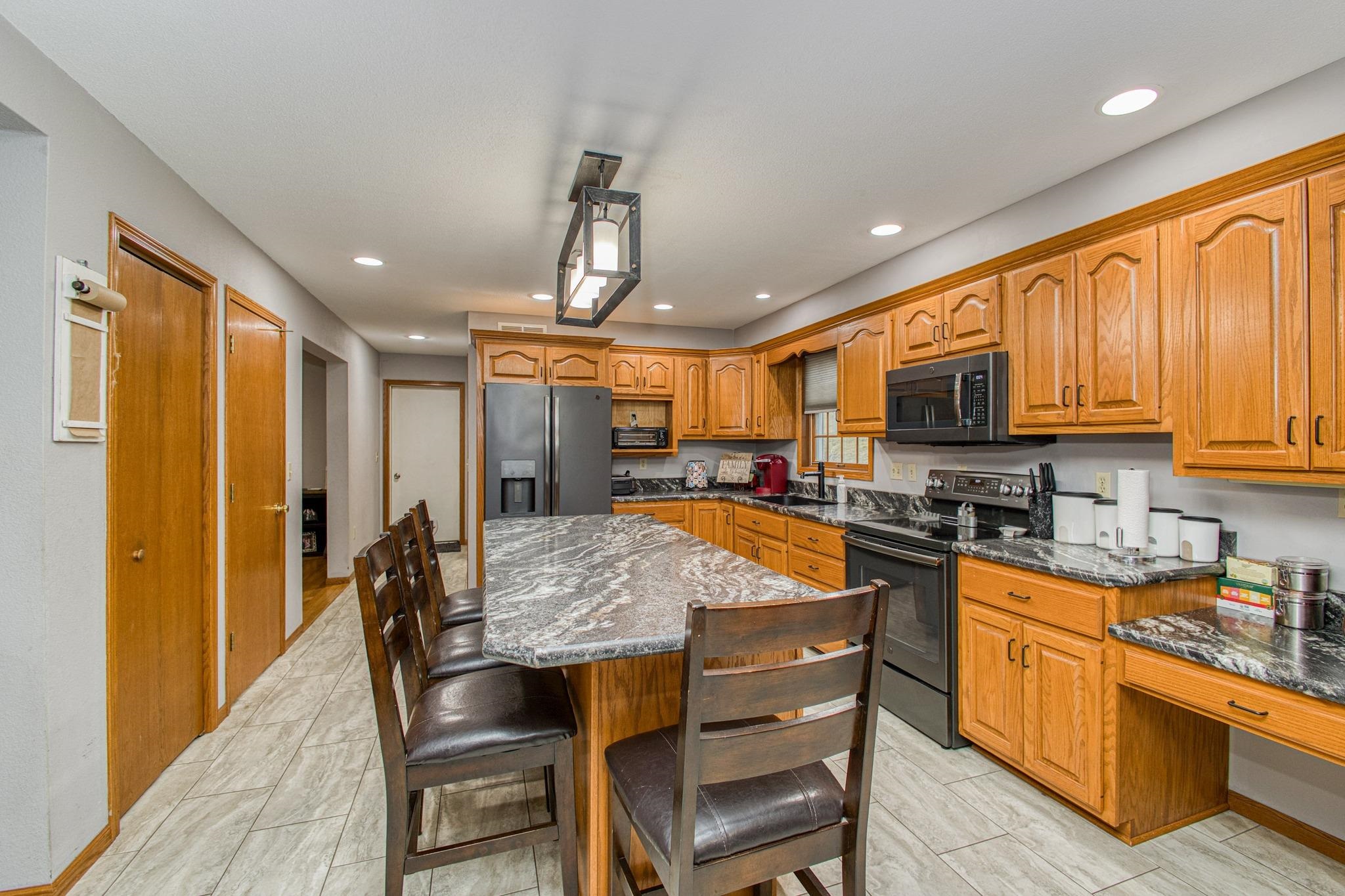 80 Zephyr Street Benton, WI 53803 - Photo 9 of 39