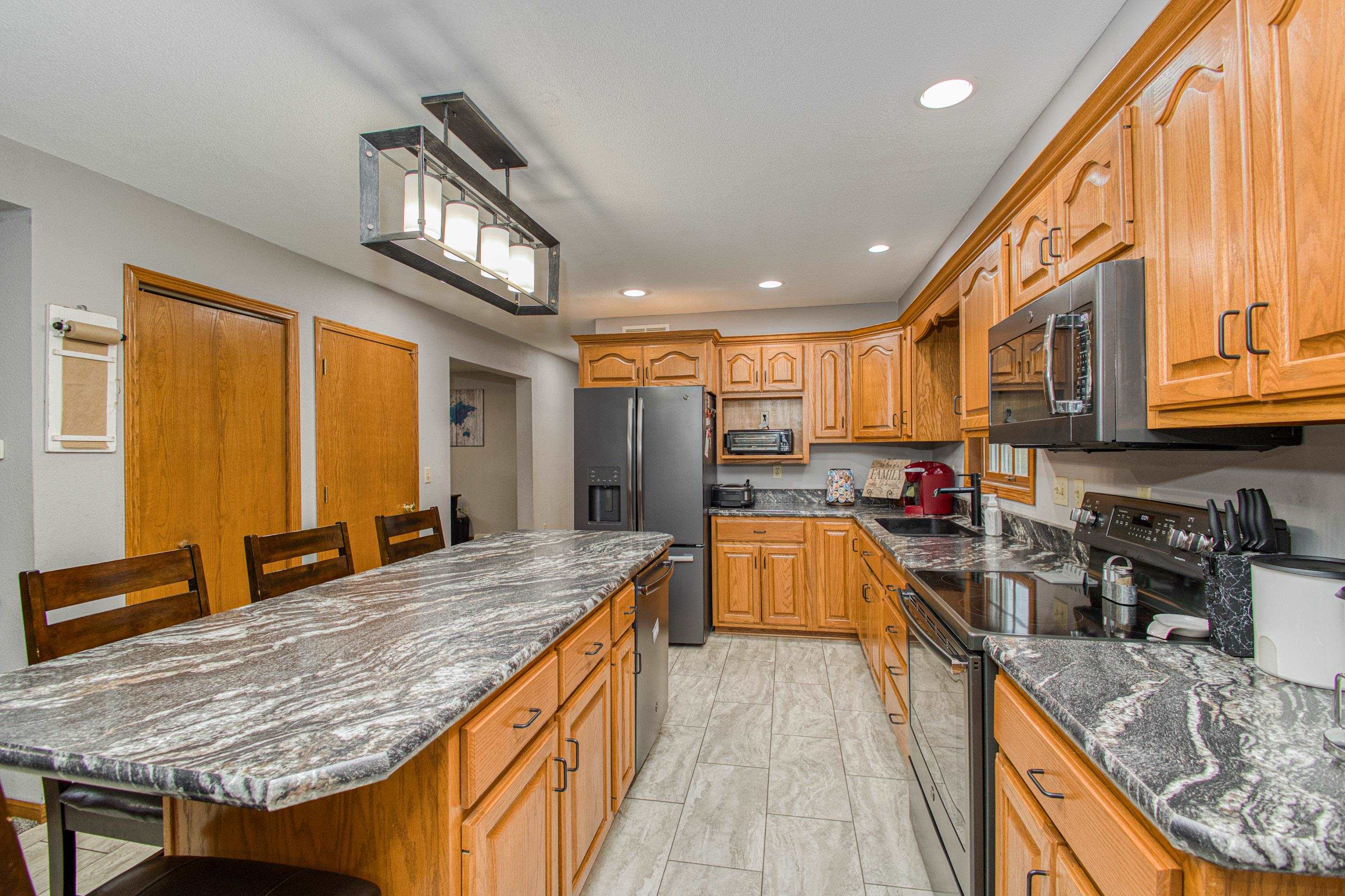 80 Zephyr Street Benton, WI 53803 - Photo 10 of 39