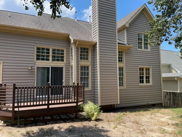 a view of a house with entertaining space