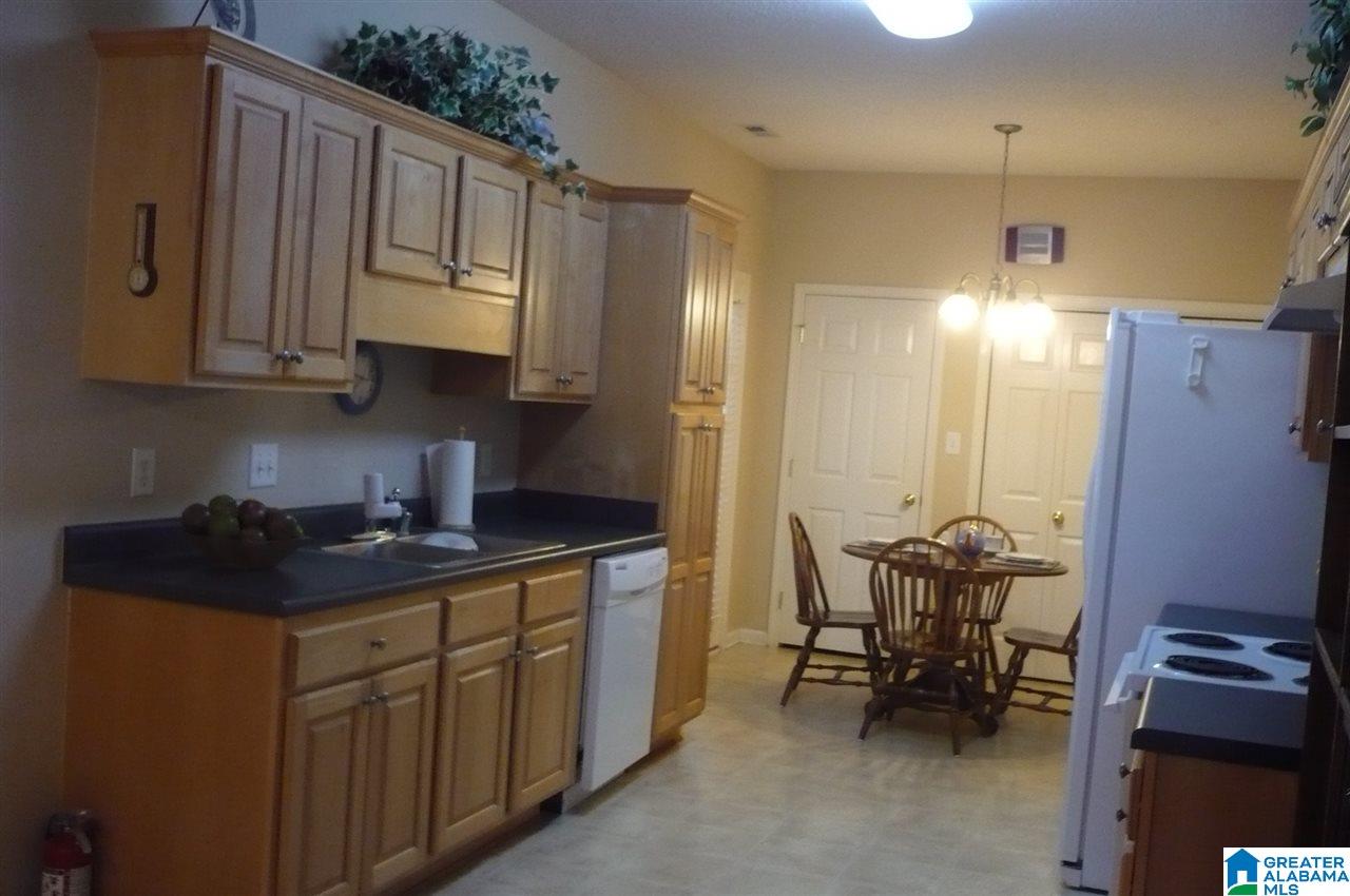 8521 Covington Way Leeds, AL 35094 - Photo 2 of 16