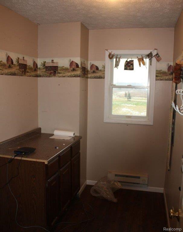 2075 Winslow Road Imlay City, MI 48444 - Photo 11 of 18 laundry.jpg