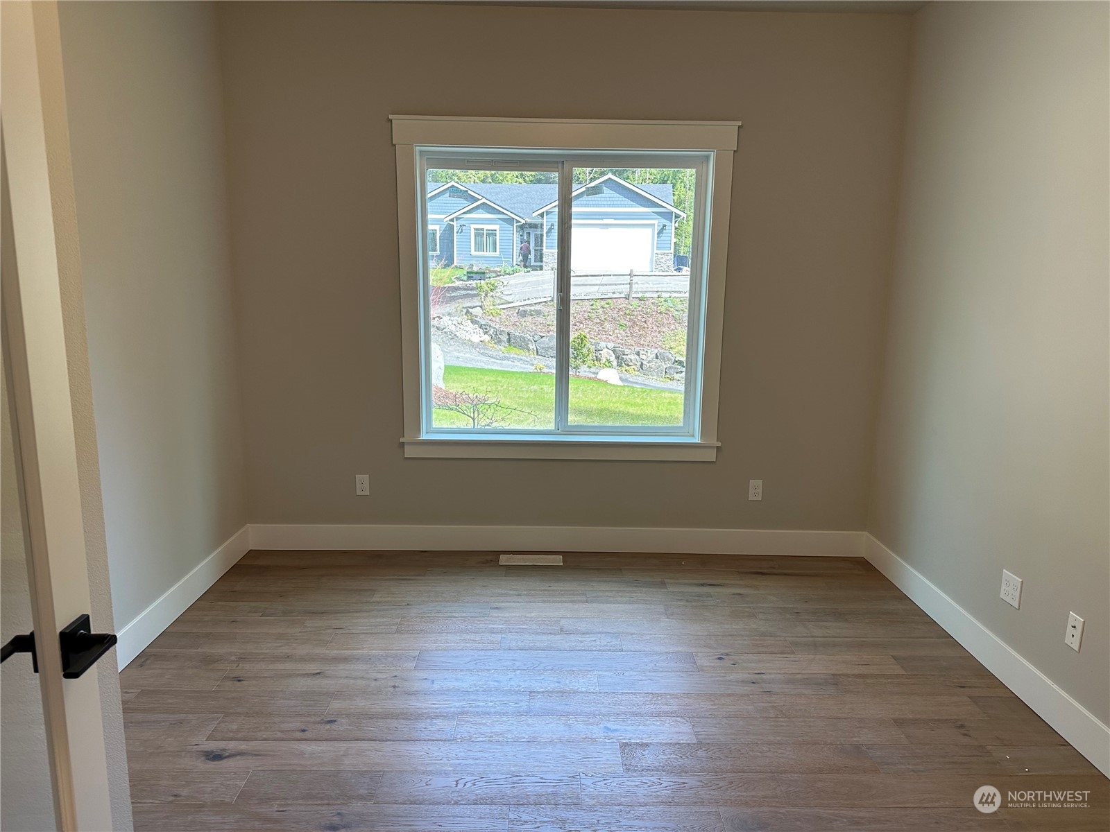 8093 Phillips Road Southeast Port Orchard, WA 98367 - Photo 10 of 22 Gallery Image 10