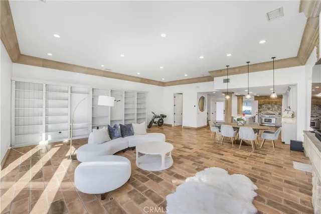 $2,780,000 | 57 Shearwater Place, Newport Beach, CA 92660