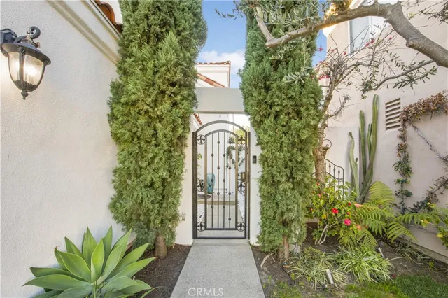 $2,780,000 | 57 Shearwater Place, Newport Beach, CA 92660