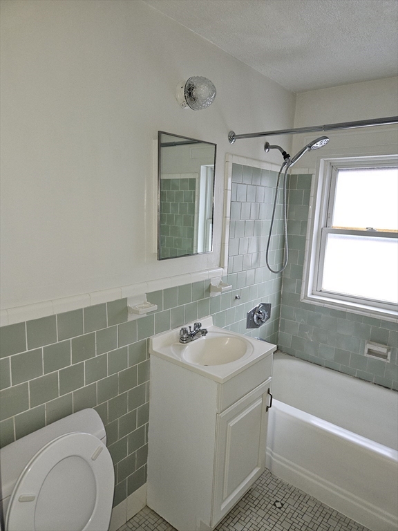 24 Aldrich Road, Unit 2 Watertown, MA 02472 - Photo 9 of 12