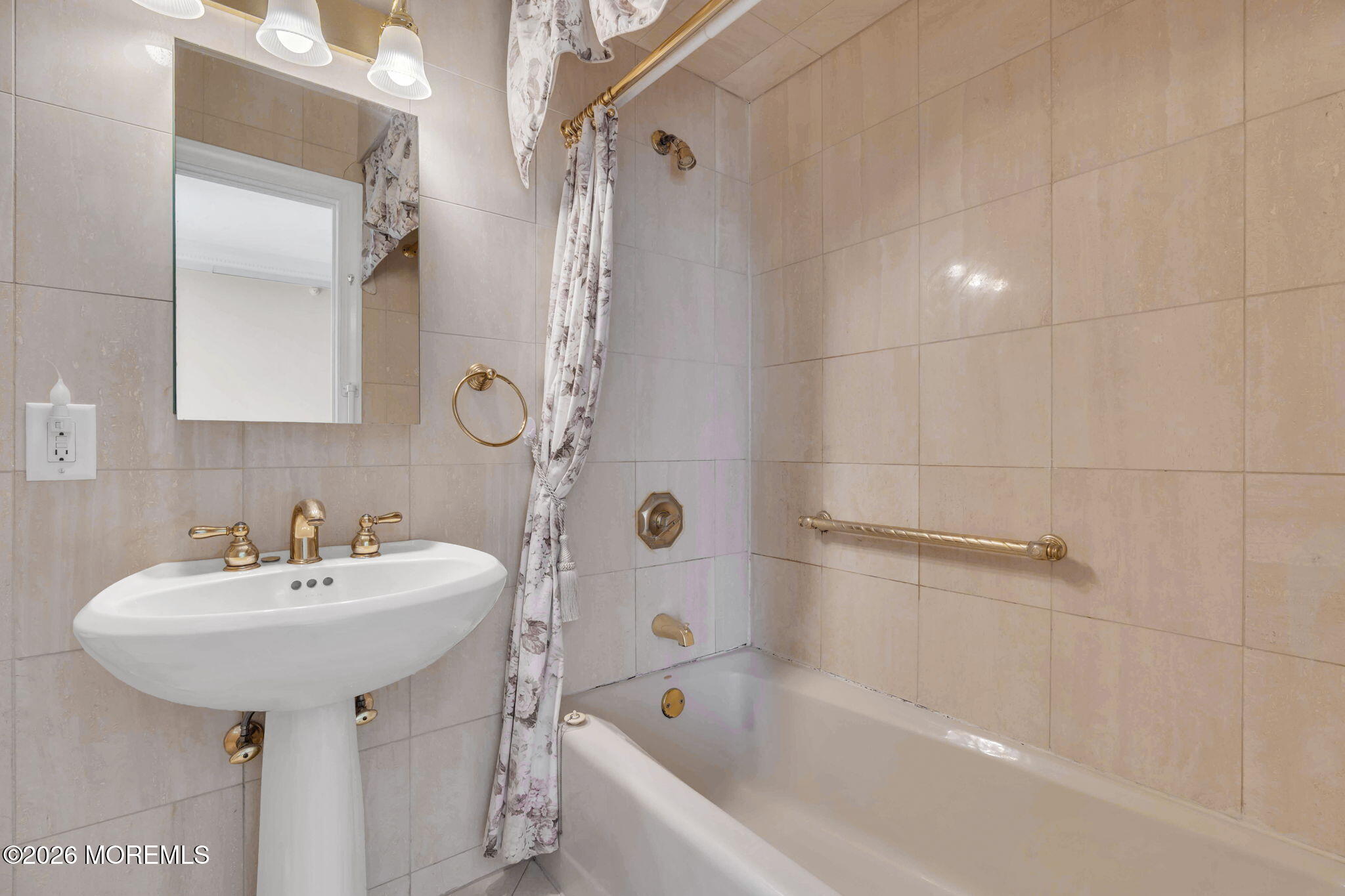 700 Ocean Avenue North, Unit 401 Spring Lake, NJ 07762 - Photo 13 of 49 18-web-or-mls-DSC01689