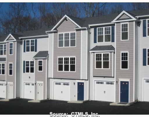 22 Taft Pointe, Unit 3 Waterbury, CT 06708 - Photo 1 of 1 Gallery Image 1