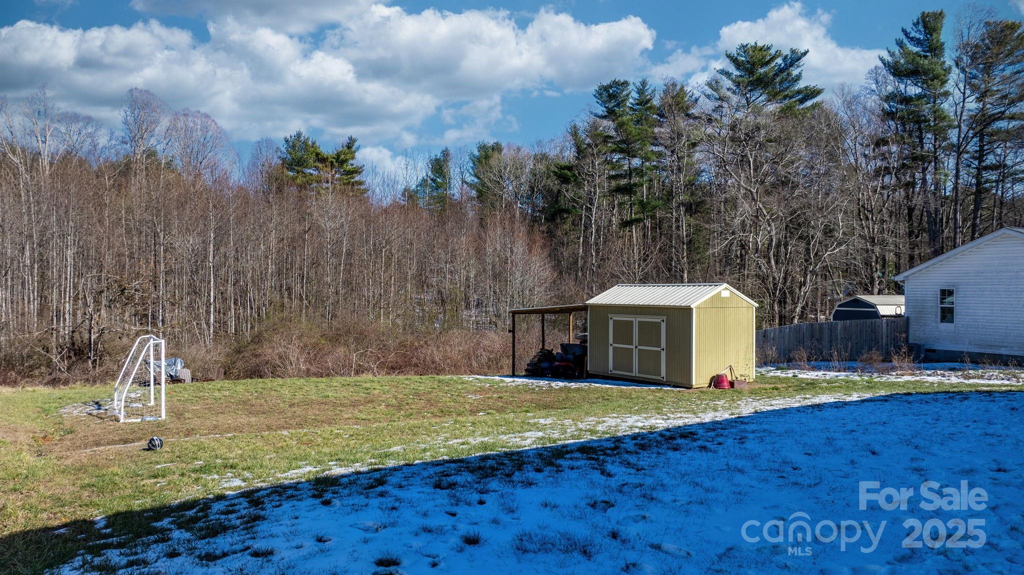 1483 Howard Gap Loop Road Flat Rock, NC 28731 - Photo 25 of 43 Gallery Image 25