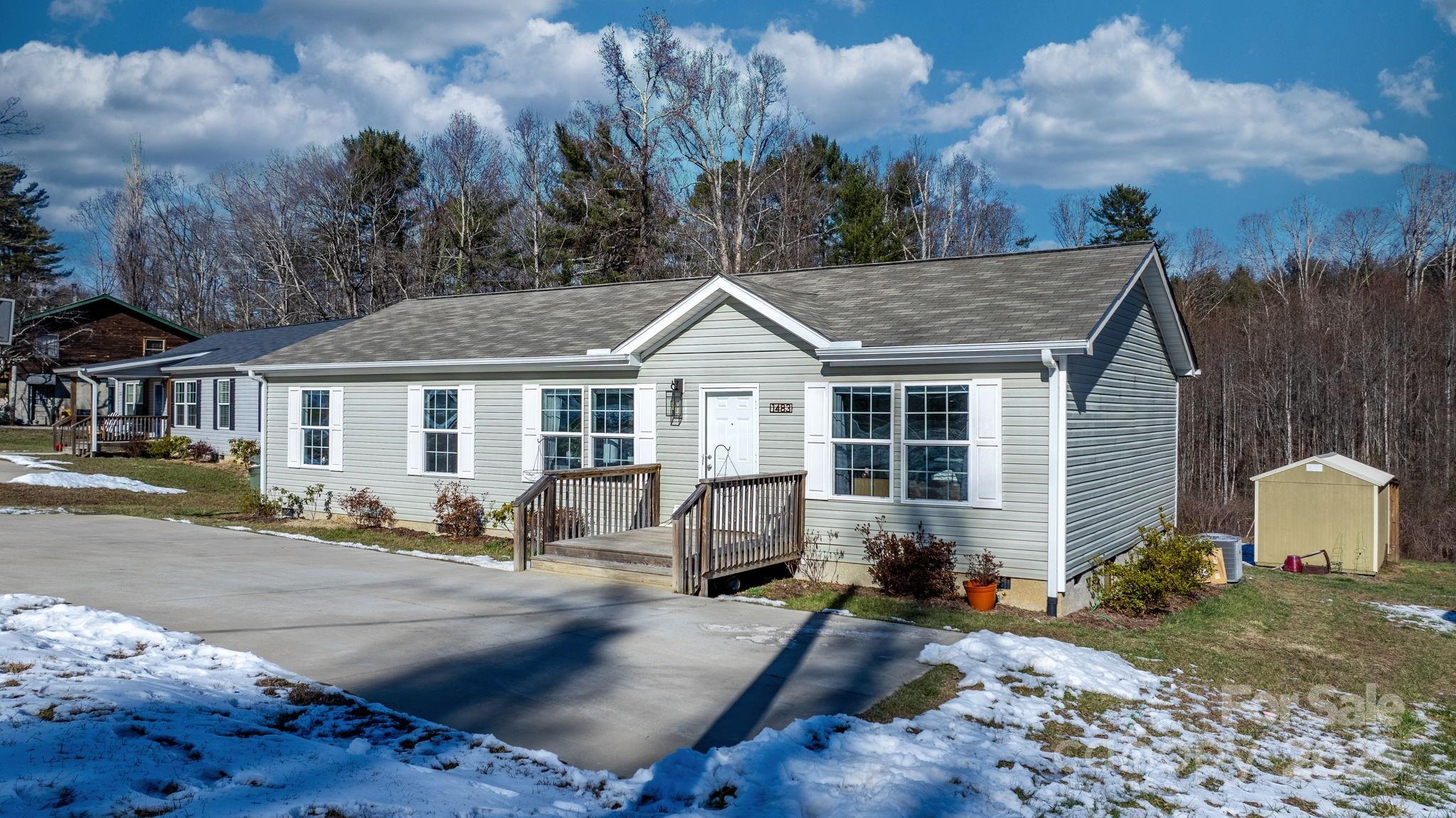 1483 Howard Gap Loop Road Flat Rock, NC 28731 - Photo 3 of 43 Gallery Image 3