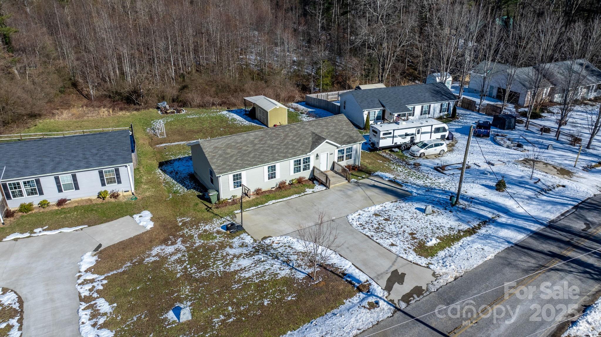 1483 Howard Gap Loop Road Flat Rock, NC 28731 - Photo 36 of 43 Gallery Image 36