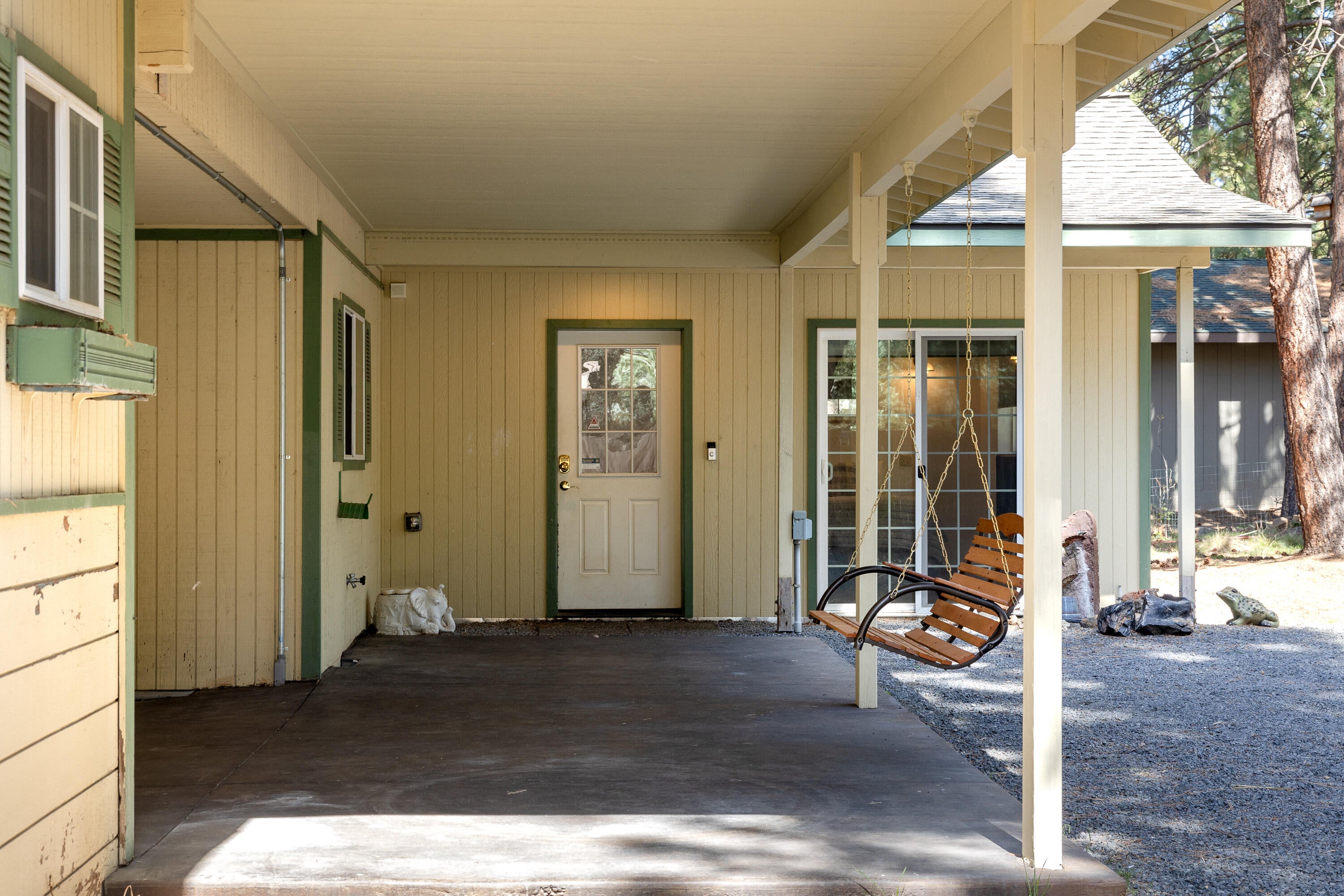 60195 Agate Road Bend, OR 97702 - Photo 29 of 37 60195 Agate Rd 29 of 33