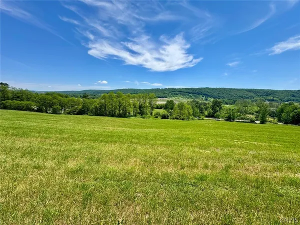 $64,900 | 26 St Cincinnatus Ny 13040, Cortland, NY 13045