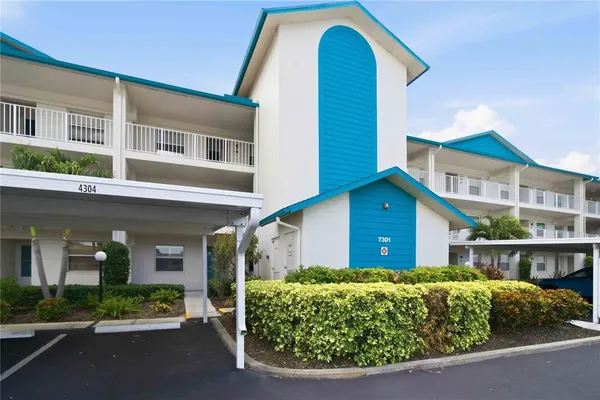 $210,000 | 7301 29th Ave Drive West, Unit 105, Bradenton, FL 34209