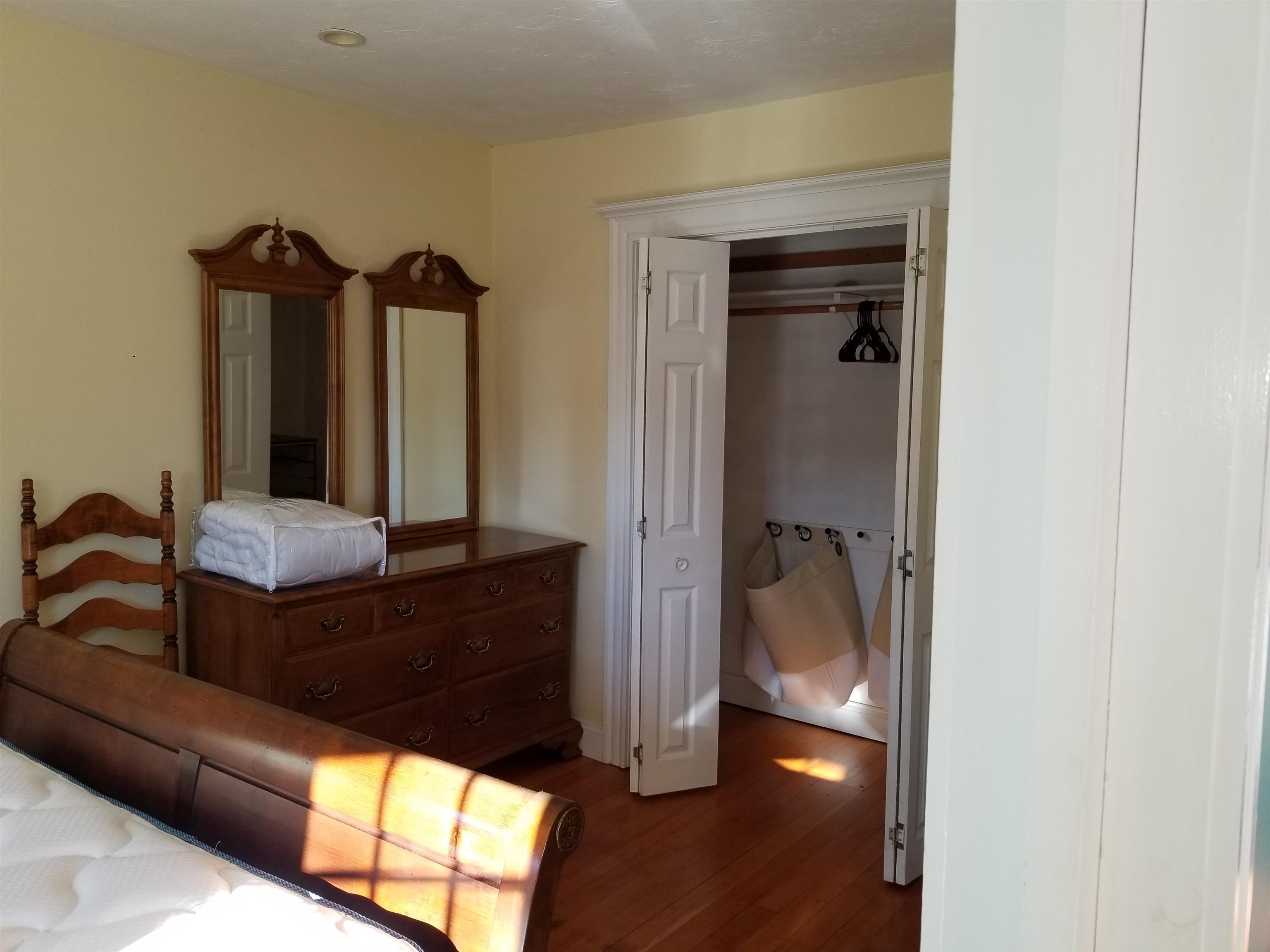 6 Francis Street Hampton, NH 03842 - Photo 7 of 39