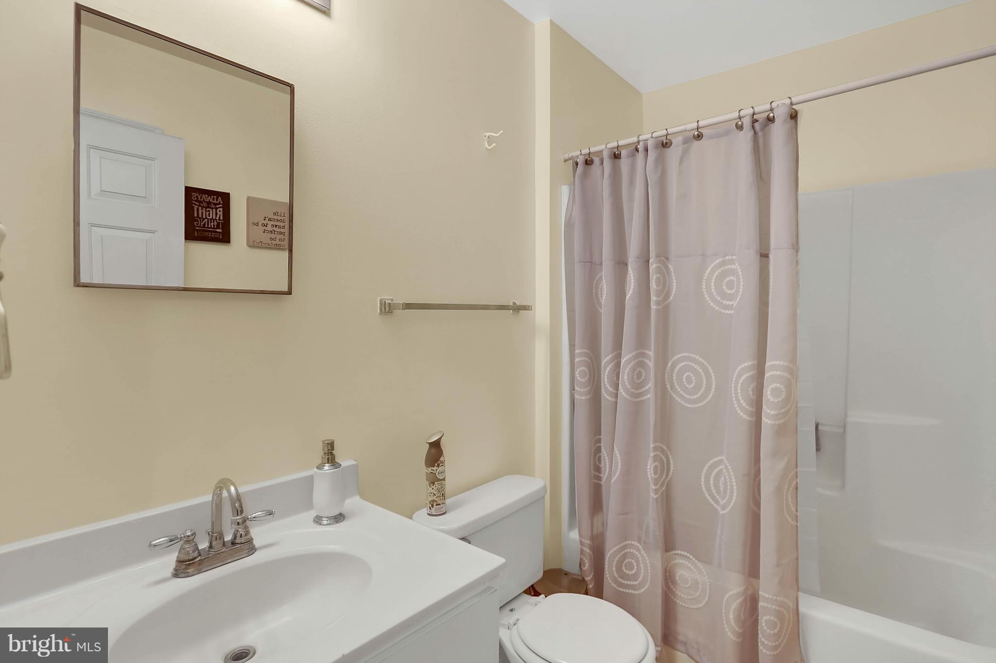 7435 Comorn Road King George, VA 22485 - Photo 16 of 27 Bath