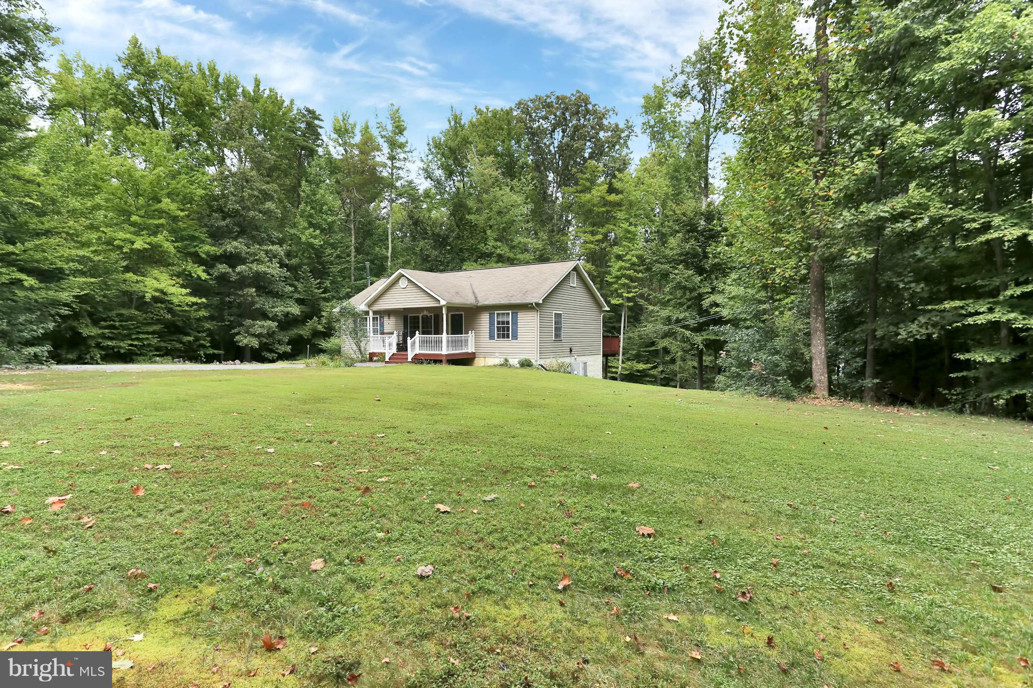 7435 Comorn Road King George, VA 22485 - Photo 25 of 27 Exterior (Front)