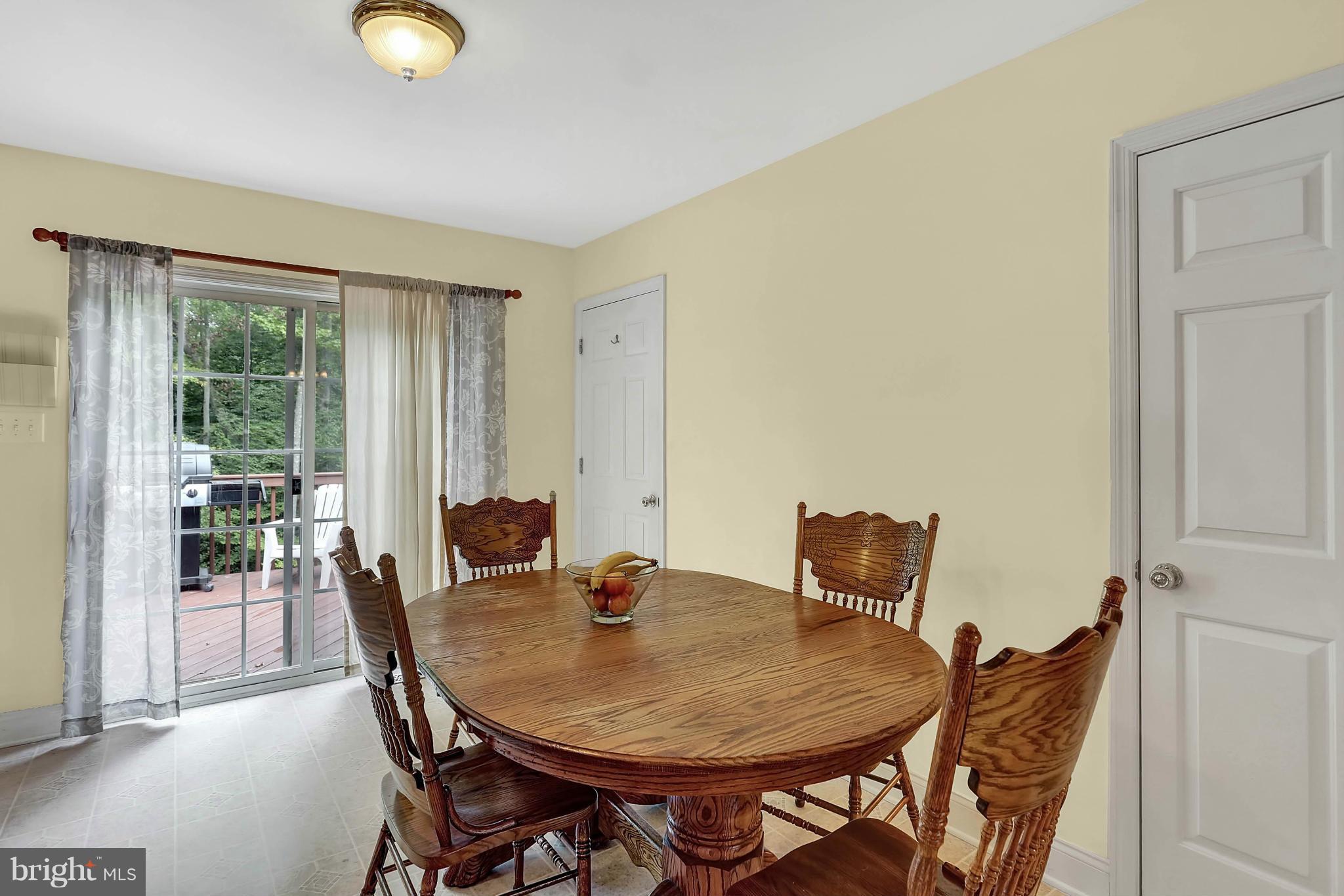 7435 Comorn Road King George, VA 22485 - Photo 6 of 27 Dining Room