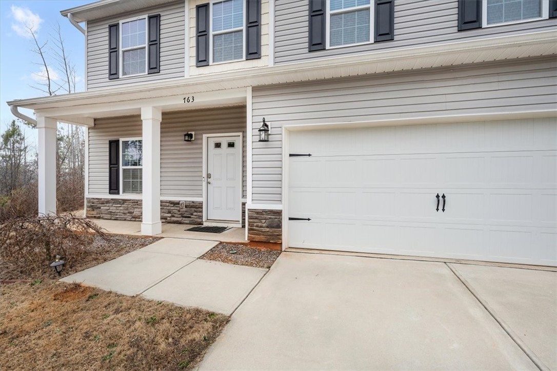 763 Rocky Ridge Circle Seneca, SC 29678 - Photo 4 of 24 Gallery Image 4