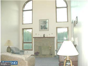 84 Kelly Driver Road Clementon, NJ 08021 - Photo 6 of 12 Great Room