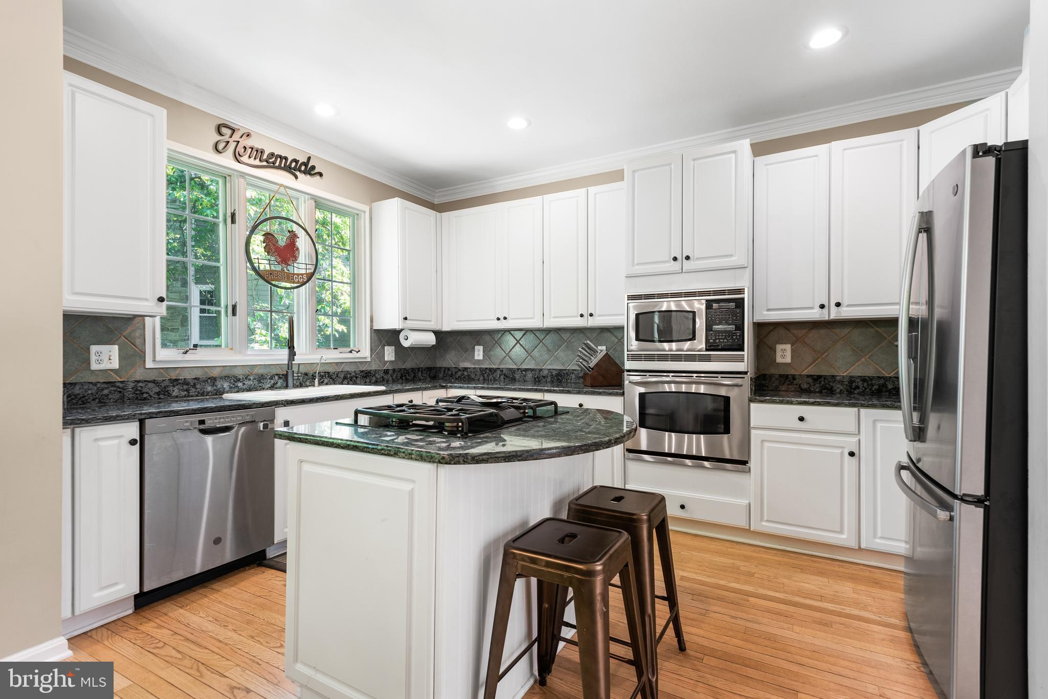 11412 Night Star Way Reston, VA 20194 - Photo 12 of 49