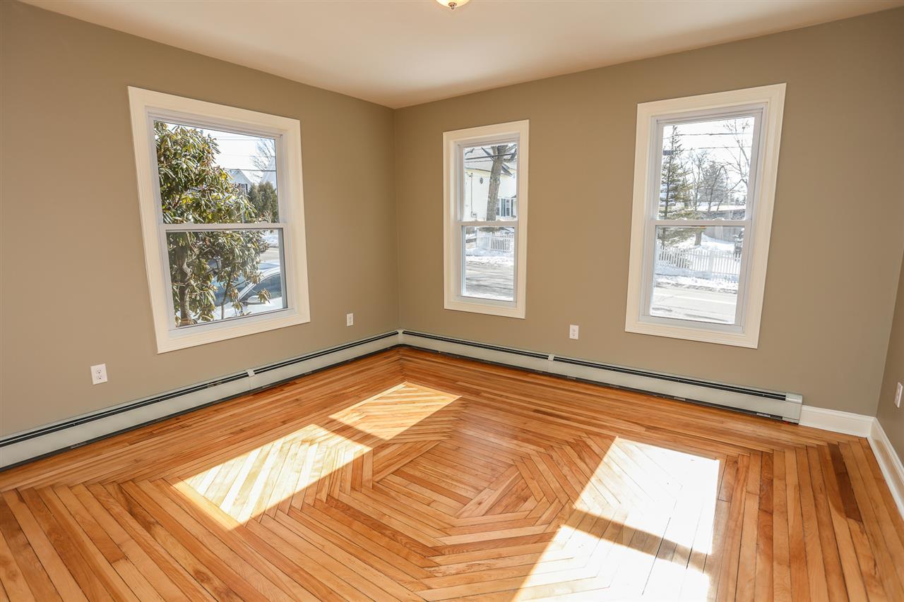 1142 Cilley Road Manchester, NH 03103 - Photo 12 of 40 Gallery Image 12