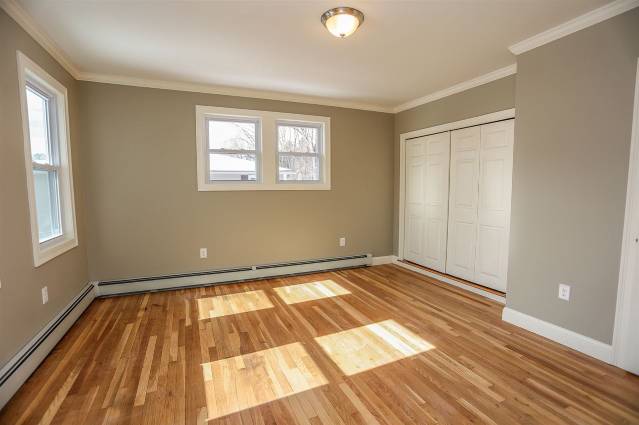 1142 Cilley Road Manchester, NH 03103 - Photo 19 of 40 Gallery Image 19