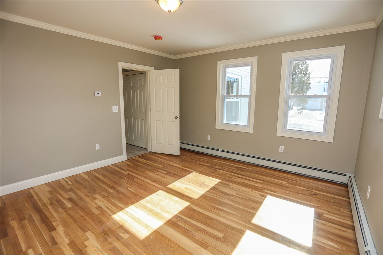 1142 Cilley Road Manchester, NH 03103 - Photo 22 of 40 Gallery Image 22