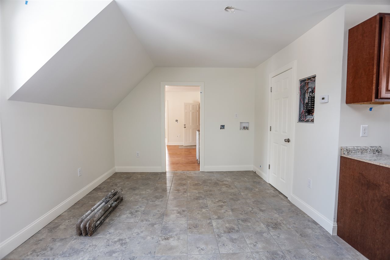 1142 Cilley Road Manchester, NH 03103 - Photo 29 of 40 Gallery Image 29