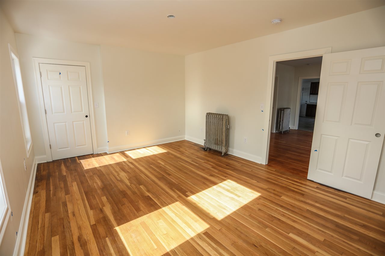 1142 Cilley Road Manchester, NH 03103 - Photo 32 of 40 Gallery Image 32