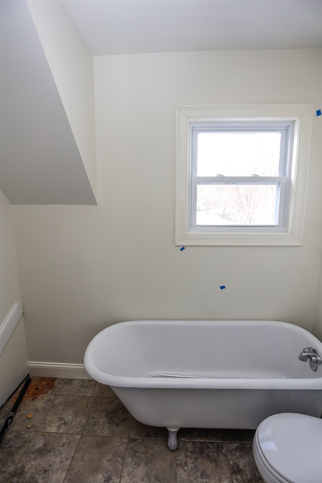 1142 Cilley Road Manchester, NH 03103 - Photo 35 of 40 Gallery Image 35