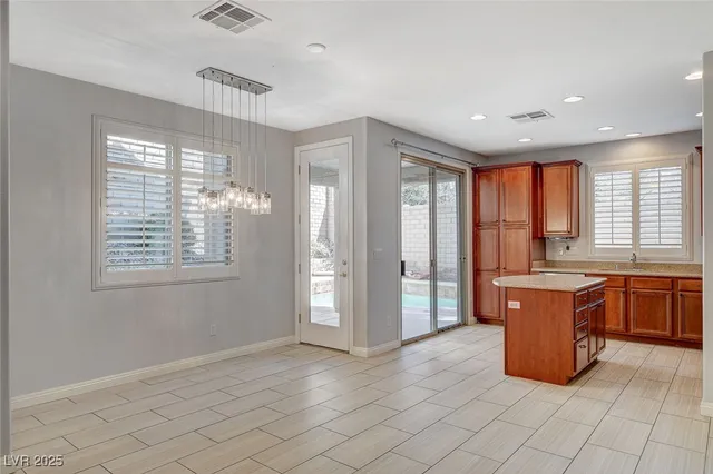 $3,650 | 11832 West Barcinas Lane, Las Vegas, NV 89138