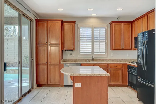 $3,650 | 11832 West Barcinas Lane, Las Vegas, NV 89138