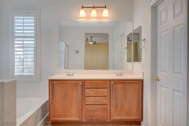 $3,650 | 11832 West Barcinas Lane, Las Vegas, NV 89138
