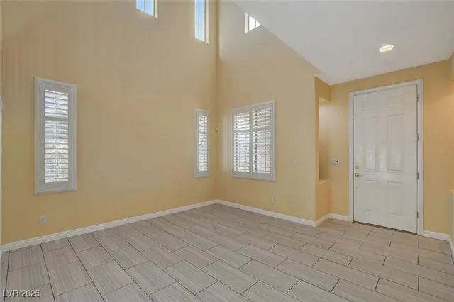 $3,650 | 11832 West Barcinas Lane, Las Vegas, NV 89138